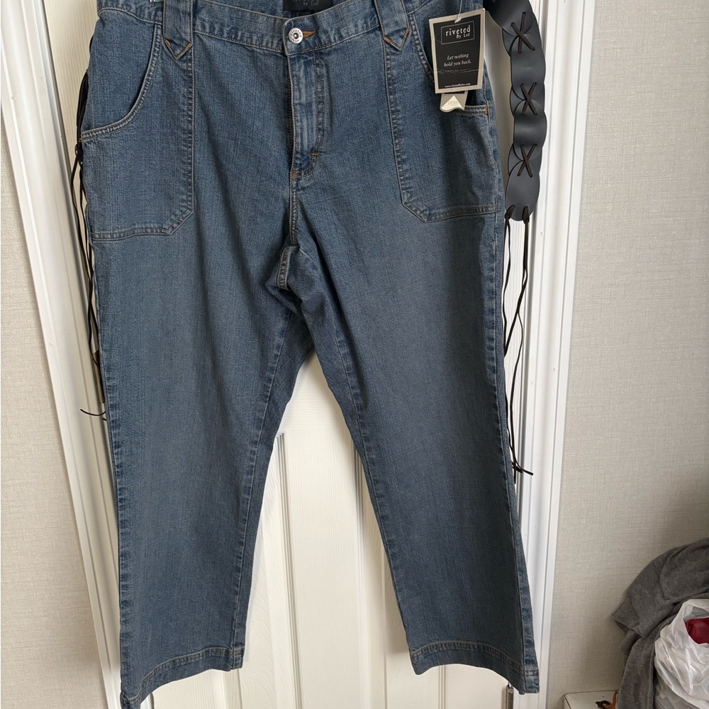 Riveted By Lee NWT Plus Size 18W High Rise Straight Leg Jeans Stretch w/ Belt - Picture 3 of 6